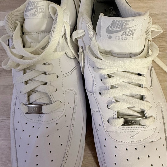Nike Air Force 1 Low White Sneakers — Men’s Size 13 - Picture 5 of 12